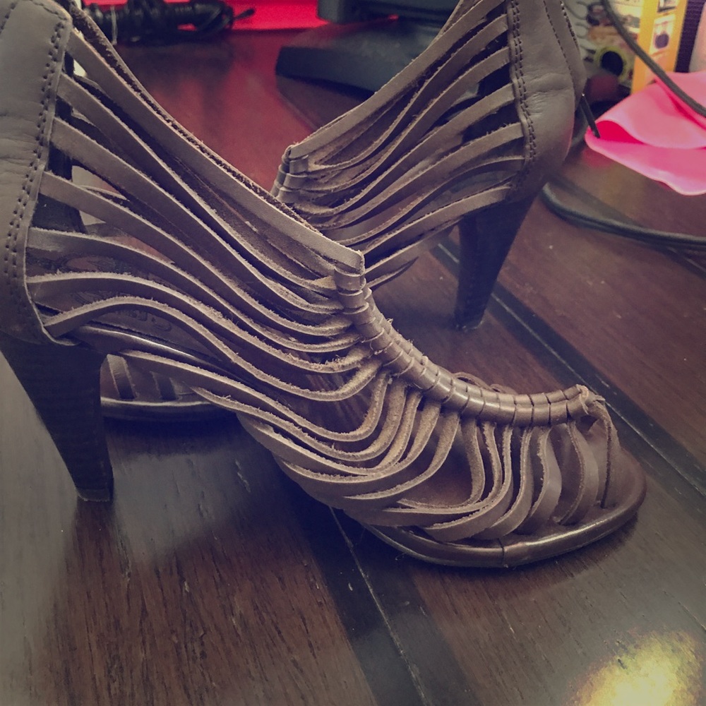 Brown straps High heels