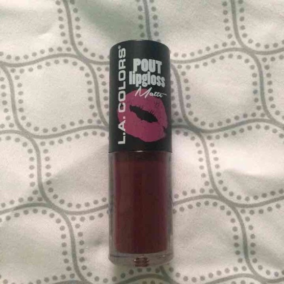 L.A. Colors POUT lipgloss Matte - Picture 1 of 1