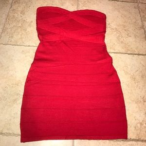 Red bandage mini strapless dress