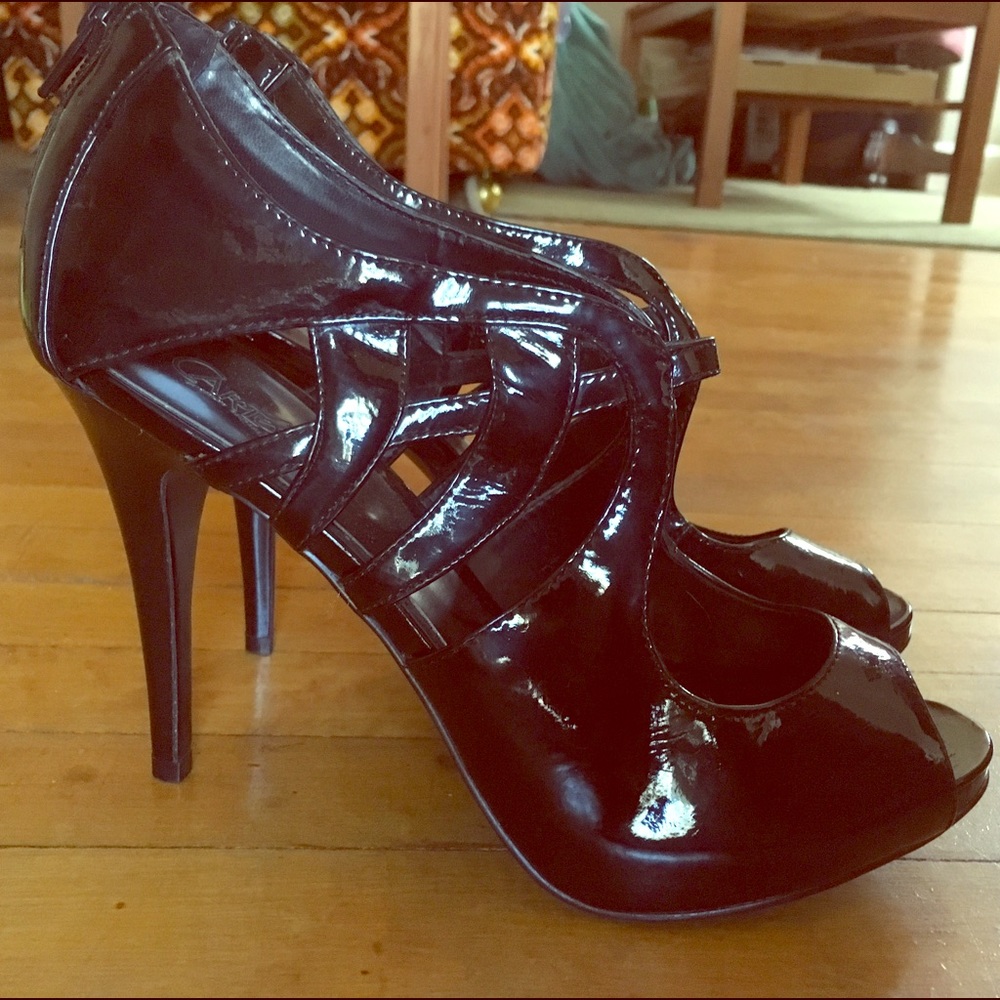 Carlos Santana Strappy Black Peep Toe Heels Size 8