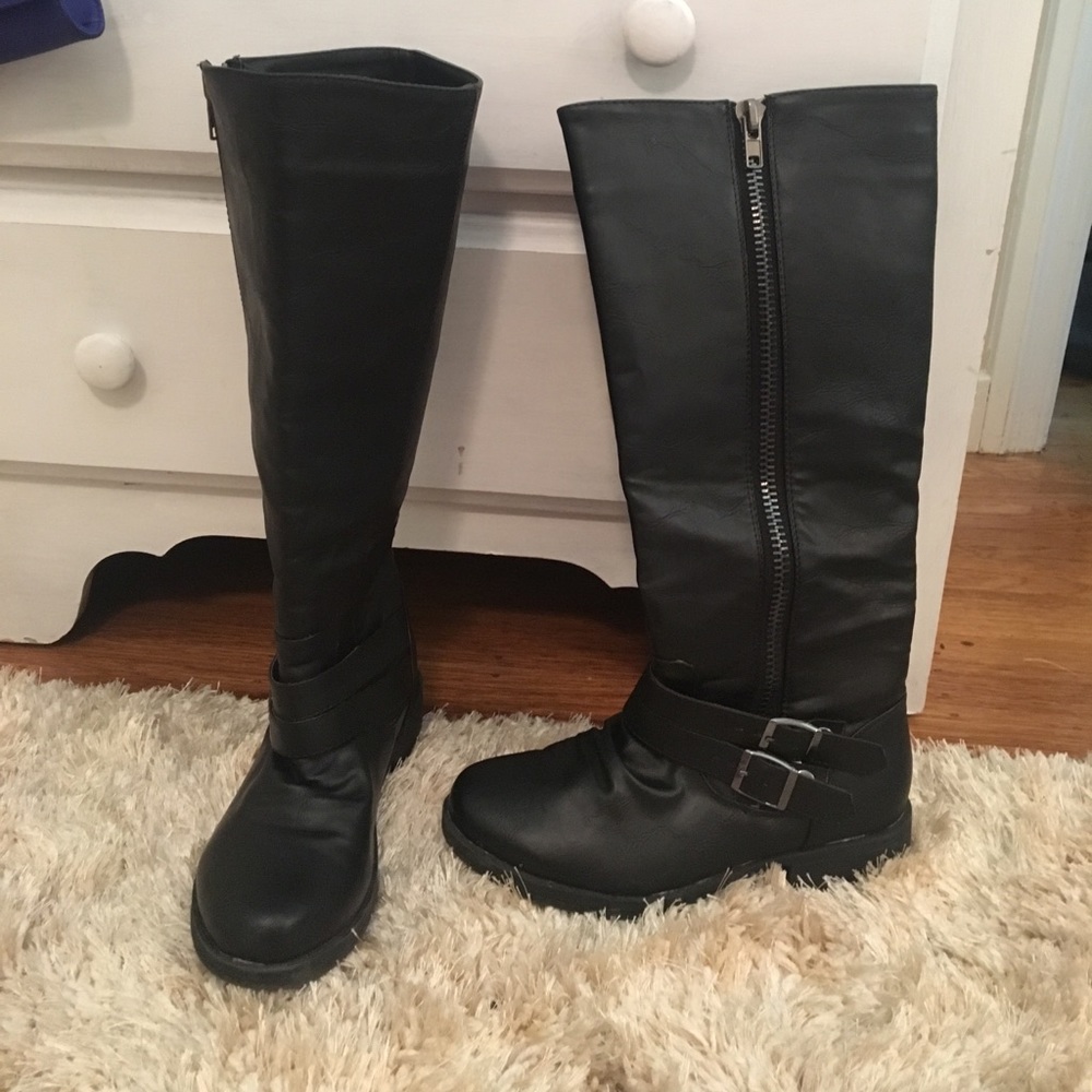 Black Boots Size 8