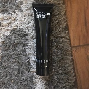 New never used Bobbi brown cc cream
