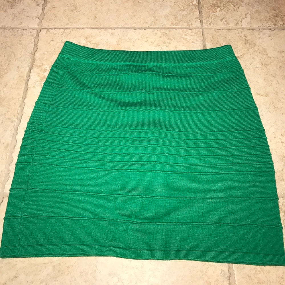 Green bandage mini skirt