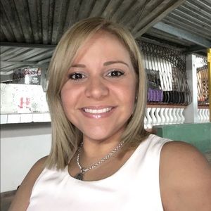 Meet your Posher, Karla