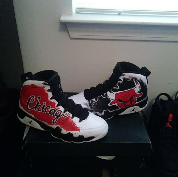 Air Jordan 9 Retro statue customized - Picture 1 of 1