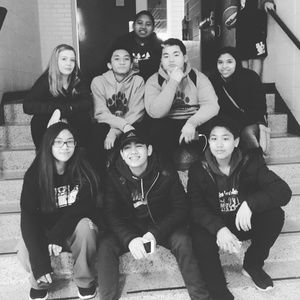 Meet your Posher, Renz derick