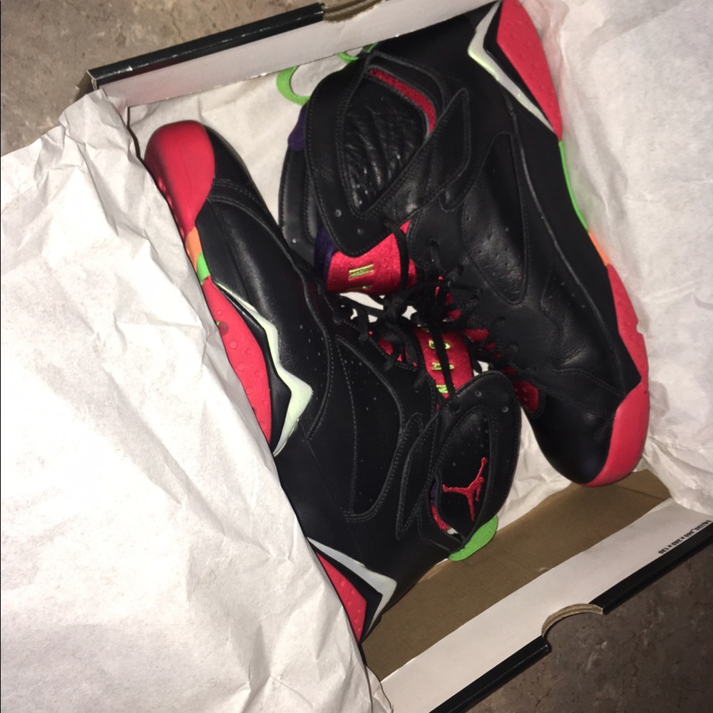 Jordan 7 "Marvin the Martian"