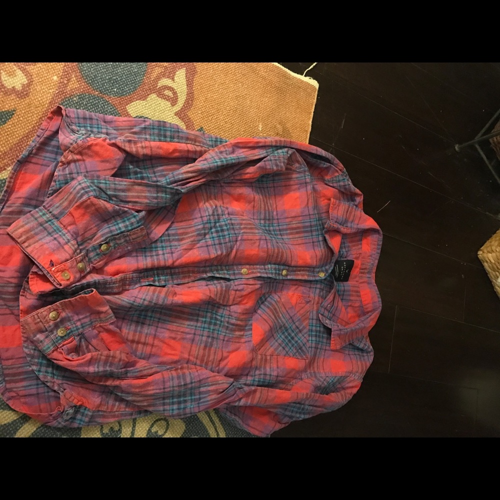 AEO plaid boyfriend shirt