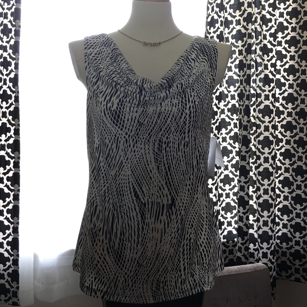 Liz Claiborne Black & White Top - Size M