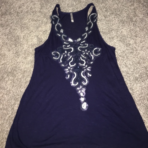 Beautiful navy blue racerback tank top. - Picture 1 of 1