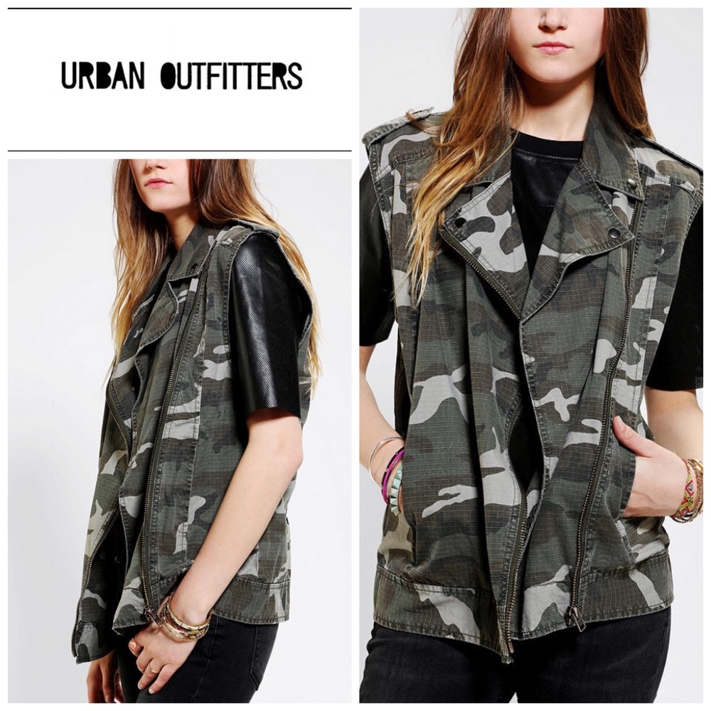 Urban Outfitters Camo Vest