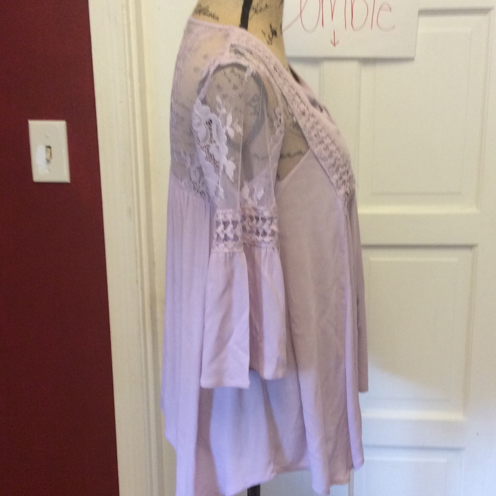 NWT šgorgeous light purple lace blousešsm, med - Picture 7 of 8