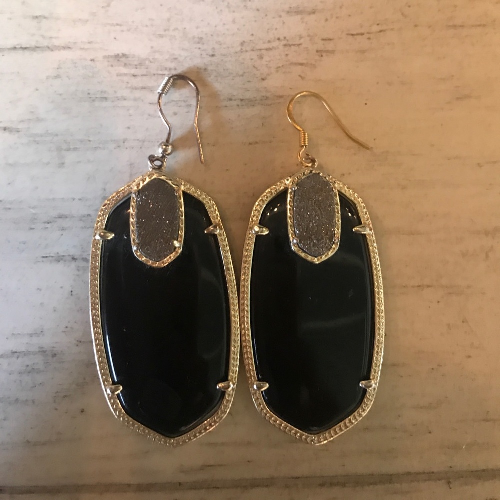 KENDRA SCOTT Black Danielle's with stone