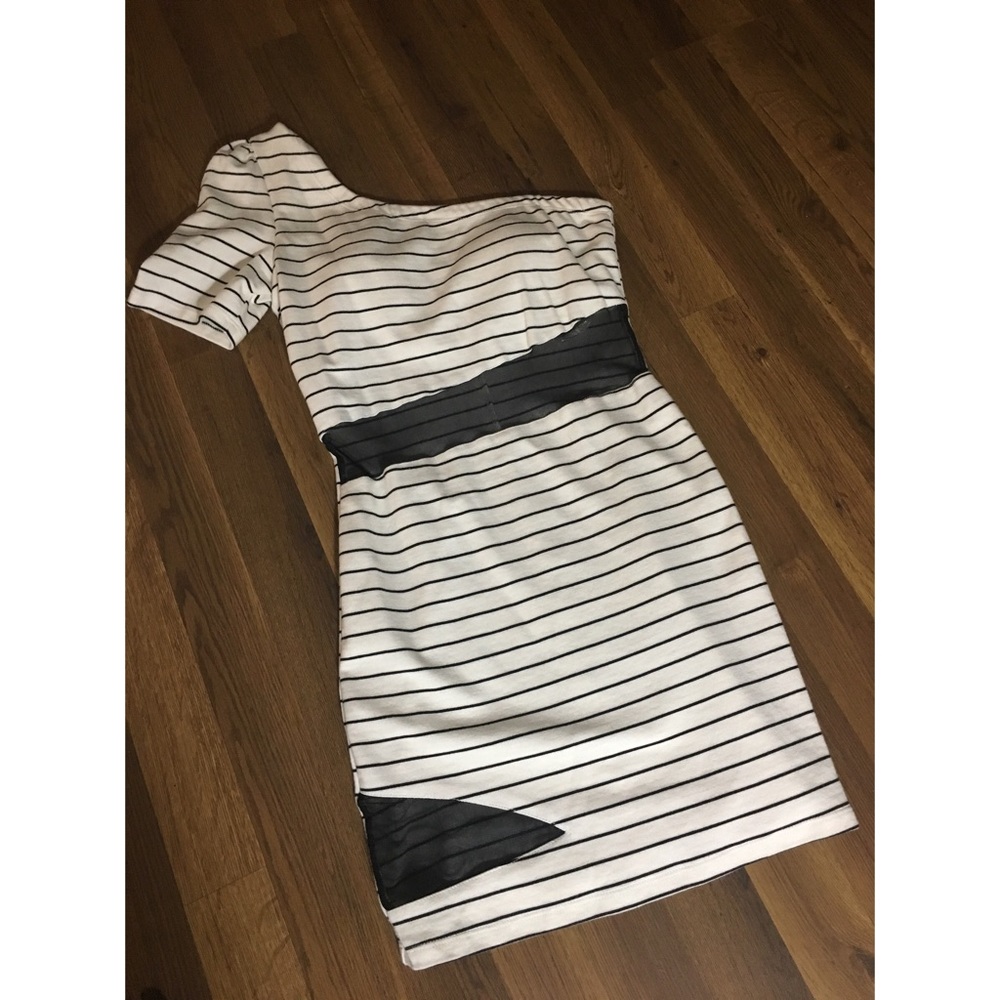 One shoulder mesh cut out dress