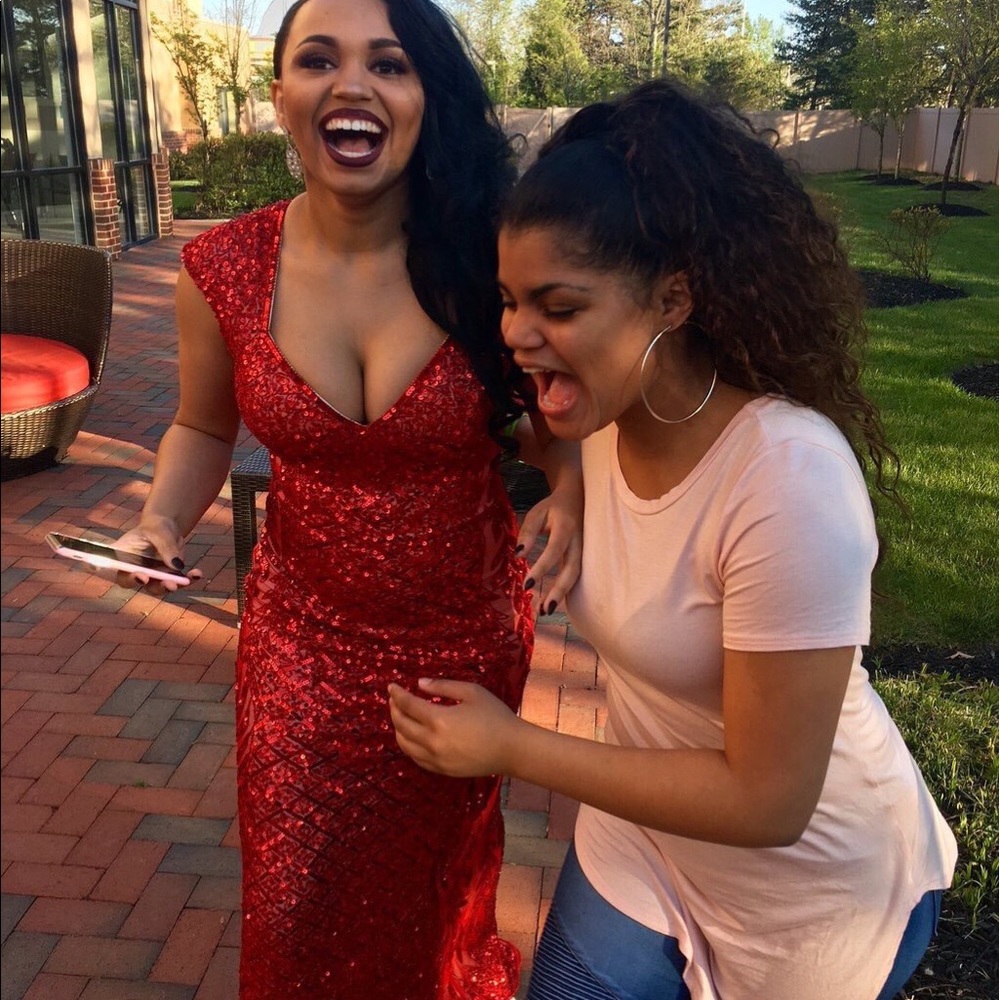 Gorgeous Red Sequined Prom Gown - Picture 2 of 3