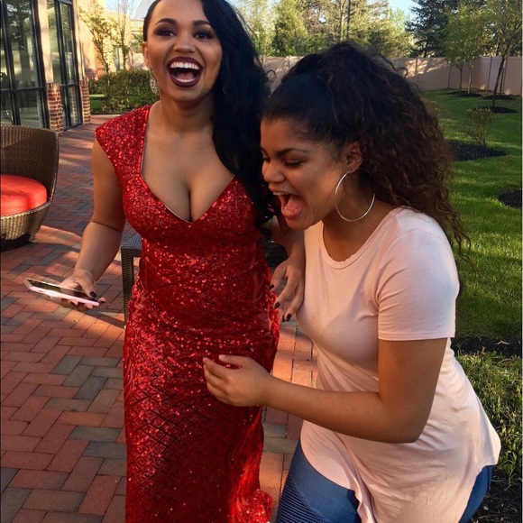 Gorgeous Red Sequined Prom Gown - Picture 2 of 3