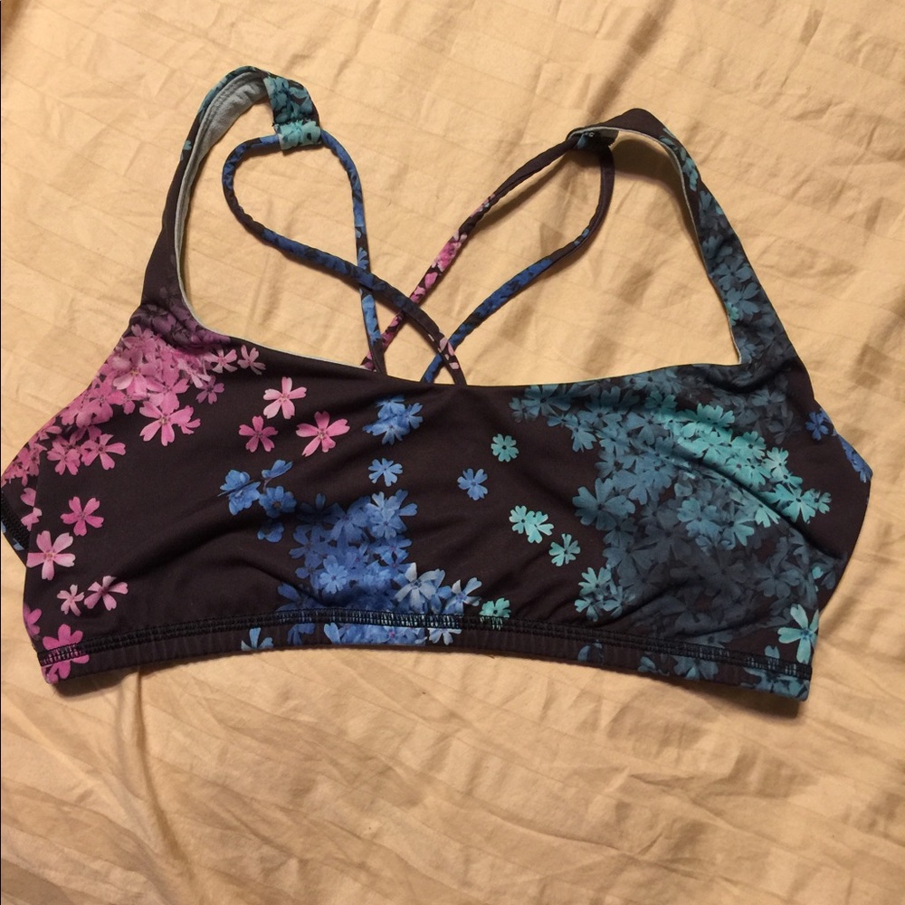 Lululemon bra