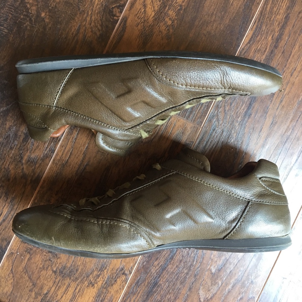 Hogan men's Italian leather shoes.