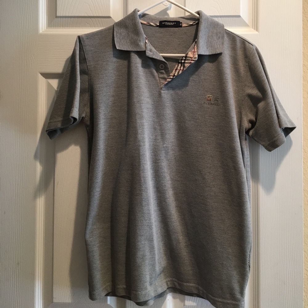 Authentic light grey shirt sleeve Burberry polo
