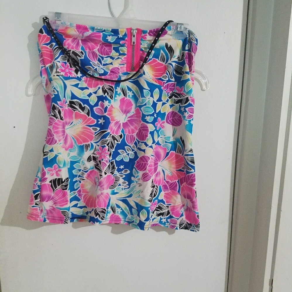 ❤️3/$10❤️ Swim top