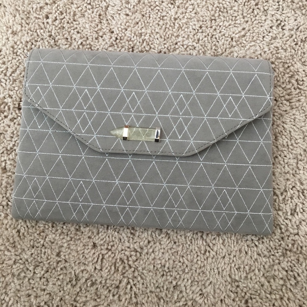 Stella & Dot clutch