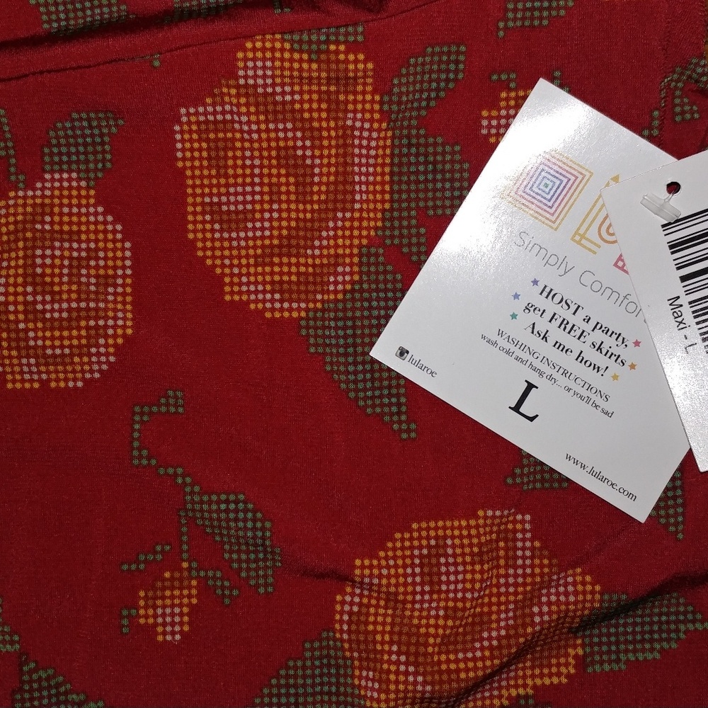 BNWT LuLaRoe Maxi Skirt Dark Red Digital Rose L