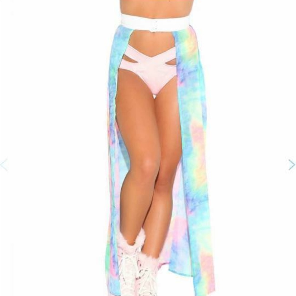 Iheartraves tye dye skirt