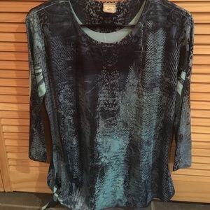 Blue long sleeve shirt
