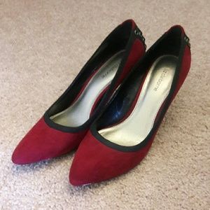 Red heel shoes