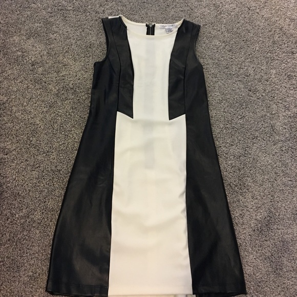Black and white dress, size small - Picture 1 of 2