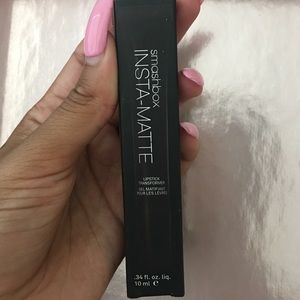 Smashbox insta-matte lip transformer