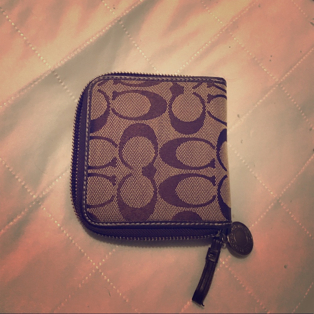 Coach Wallet - Picture 2 of 3