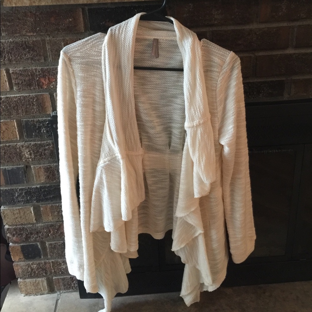 Zip up top - Picture 1 of 2