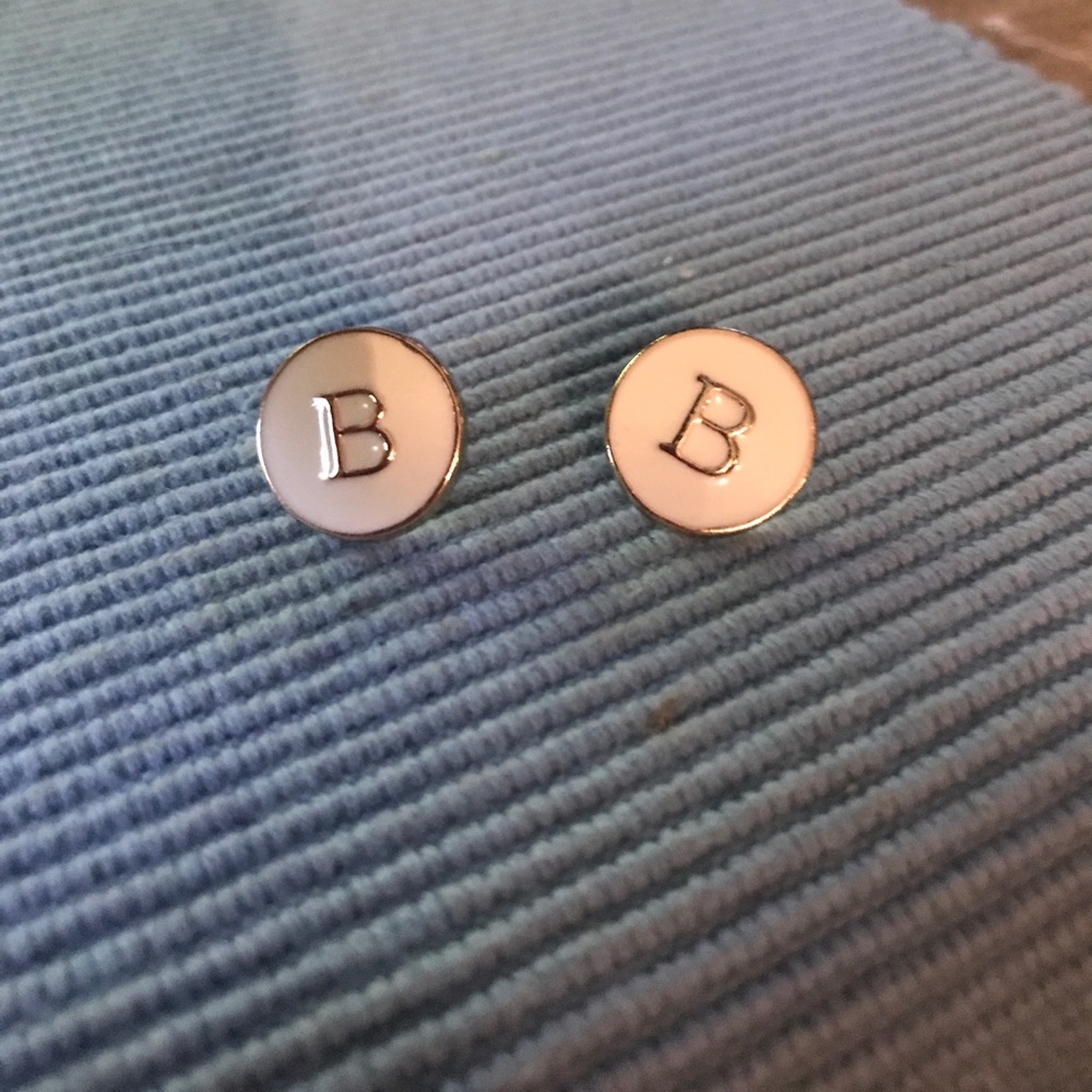 "B" Studs