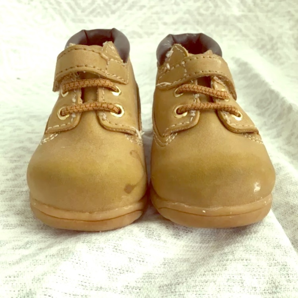 Teeny Toes Baby Brown Boots, Size 4