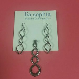 Lia Sophia earrings and pendant