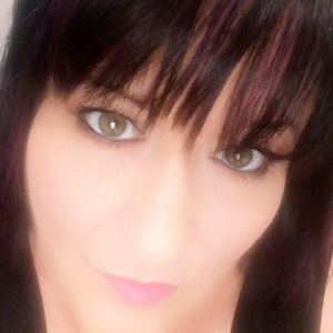 Meet your Posher, Delisa