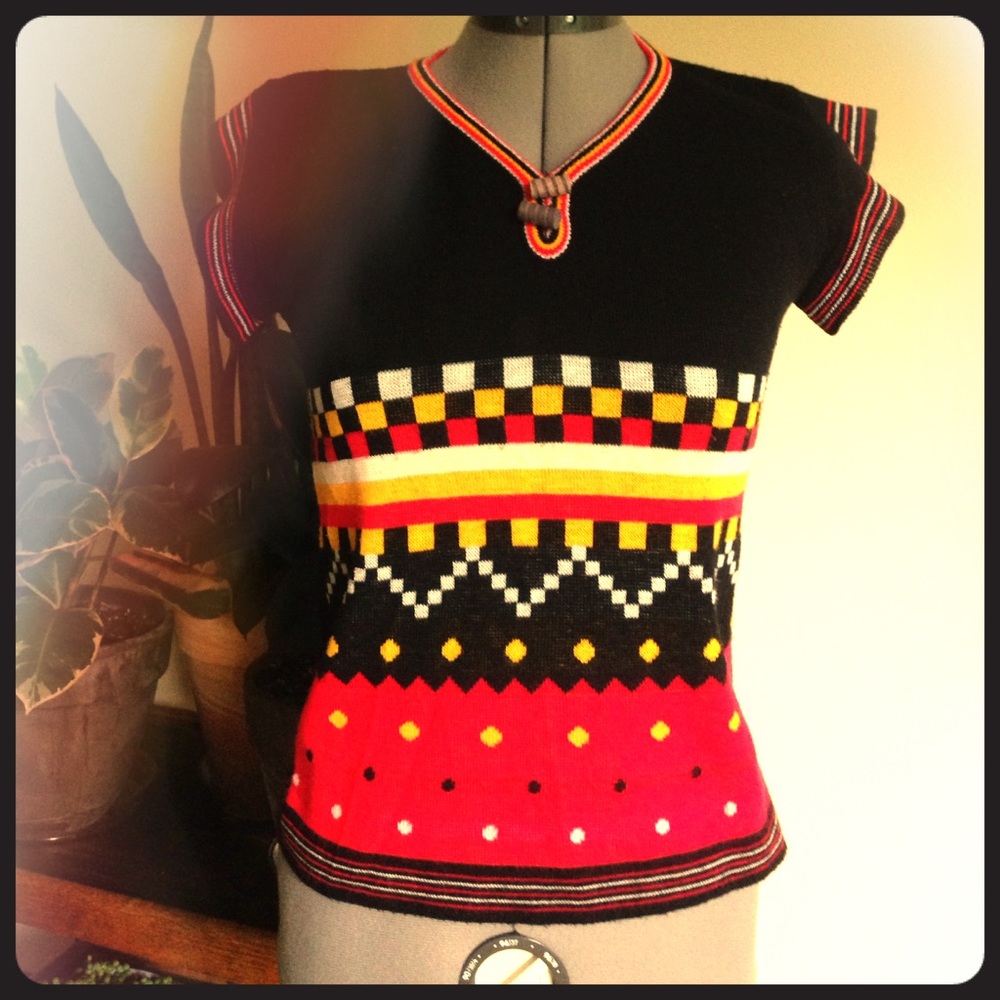 Vintage geometric sweater