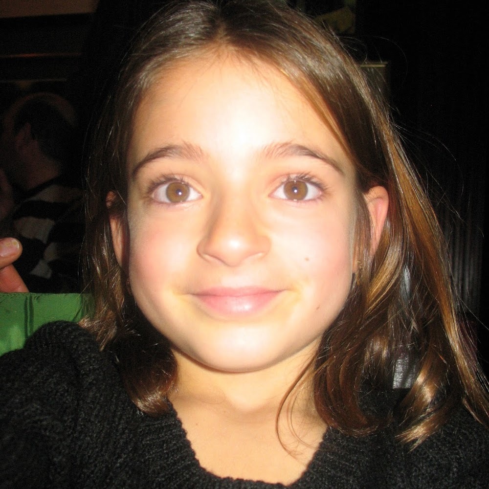 Meet your Posher, Mia