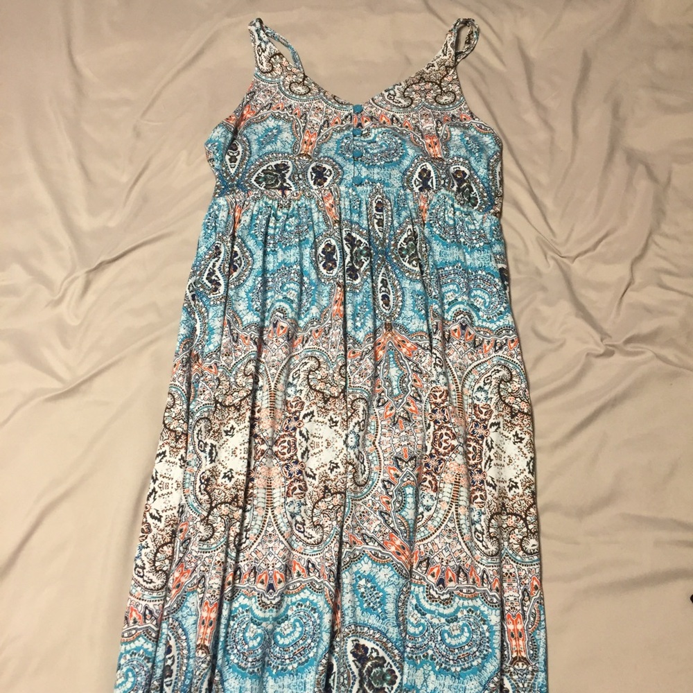 *Brand New, Worn Once* Maxi Dress!