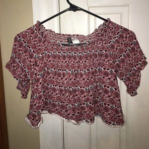 Off the shoulder girls patterned top
