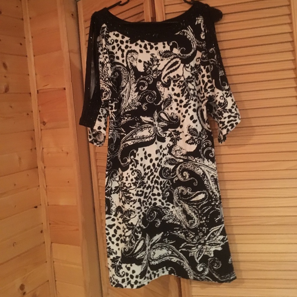 Black and white dress