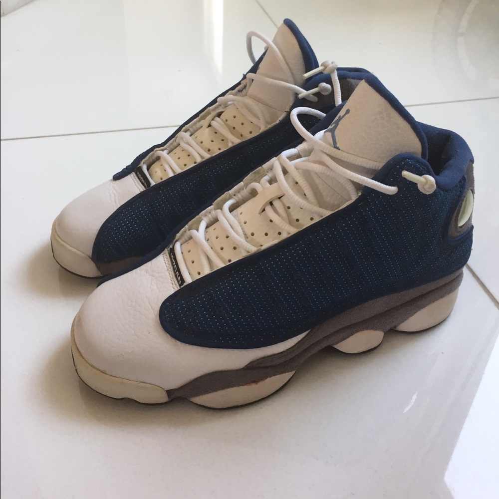 AIR JORDAN FLINT 13s SIZE 5Y