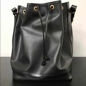 Louis Vuitton - Epi Leather - Noé Handbag