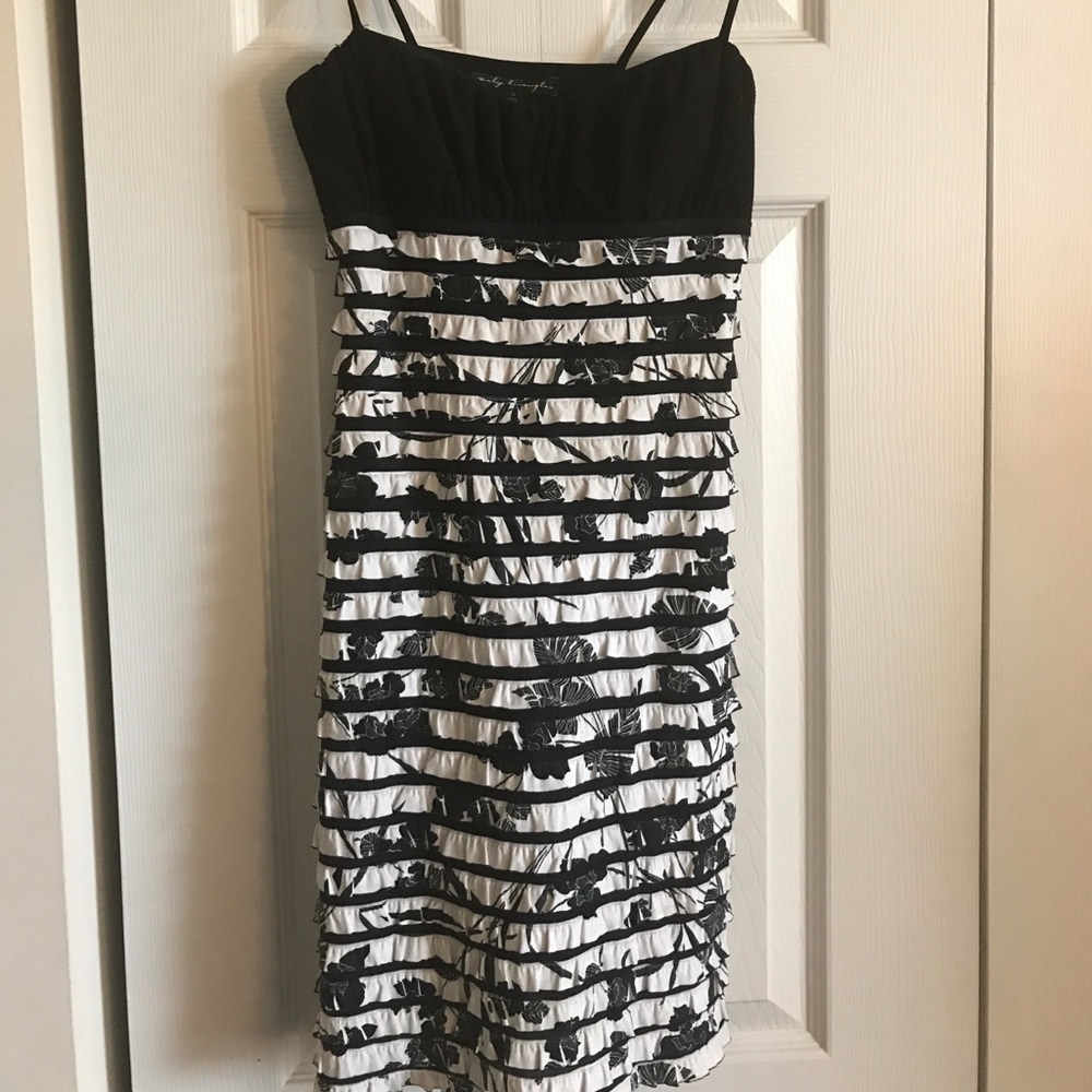 Black and white printed dress