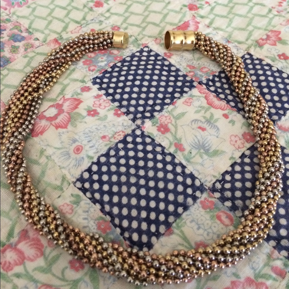 Necklace - Picture 2 of 3