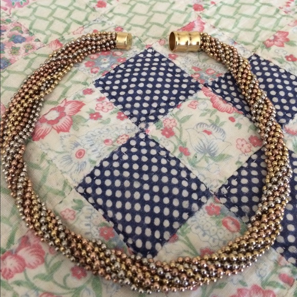 Necklace - Picture 2 of 3