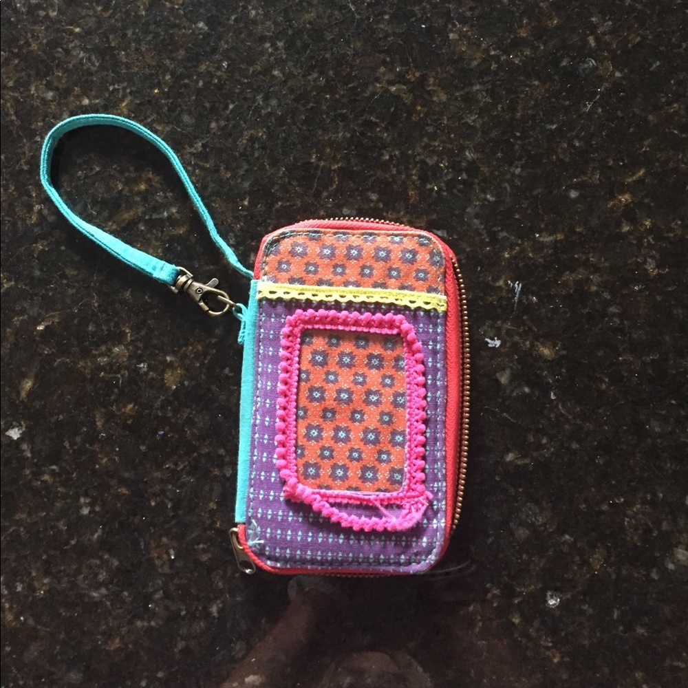Colorful wristlet! - Picture 2 of 4
