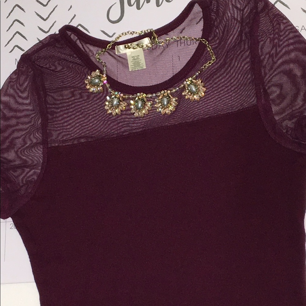 🥂 Burgandy Mess crop top🛍👚