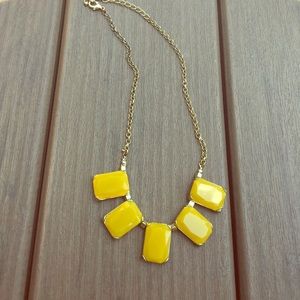 5 stoned yellow necklace with gold chain